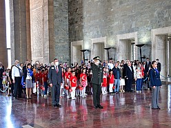 Başkent RK ile Saime Kadın İÖO öğrencileri birlikte Anıtkabir ziyareti. 28.04.2022